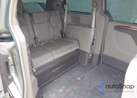 2016 Chrysler Town & Country Limited Platinum z USA, uszkodzony, nr VIN 2C4RC1GG6GR158222